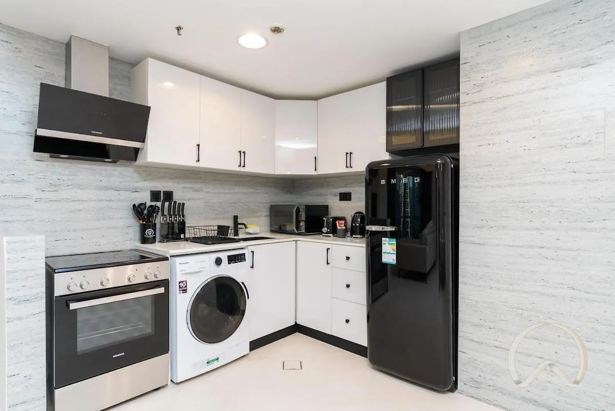 Apartment Upgraded 2Br In La Riviera Marina - Close To Beach Dubai